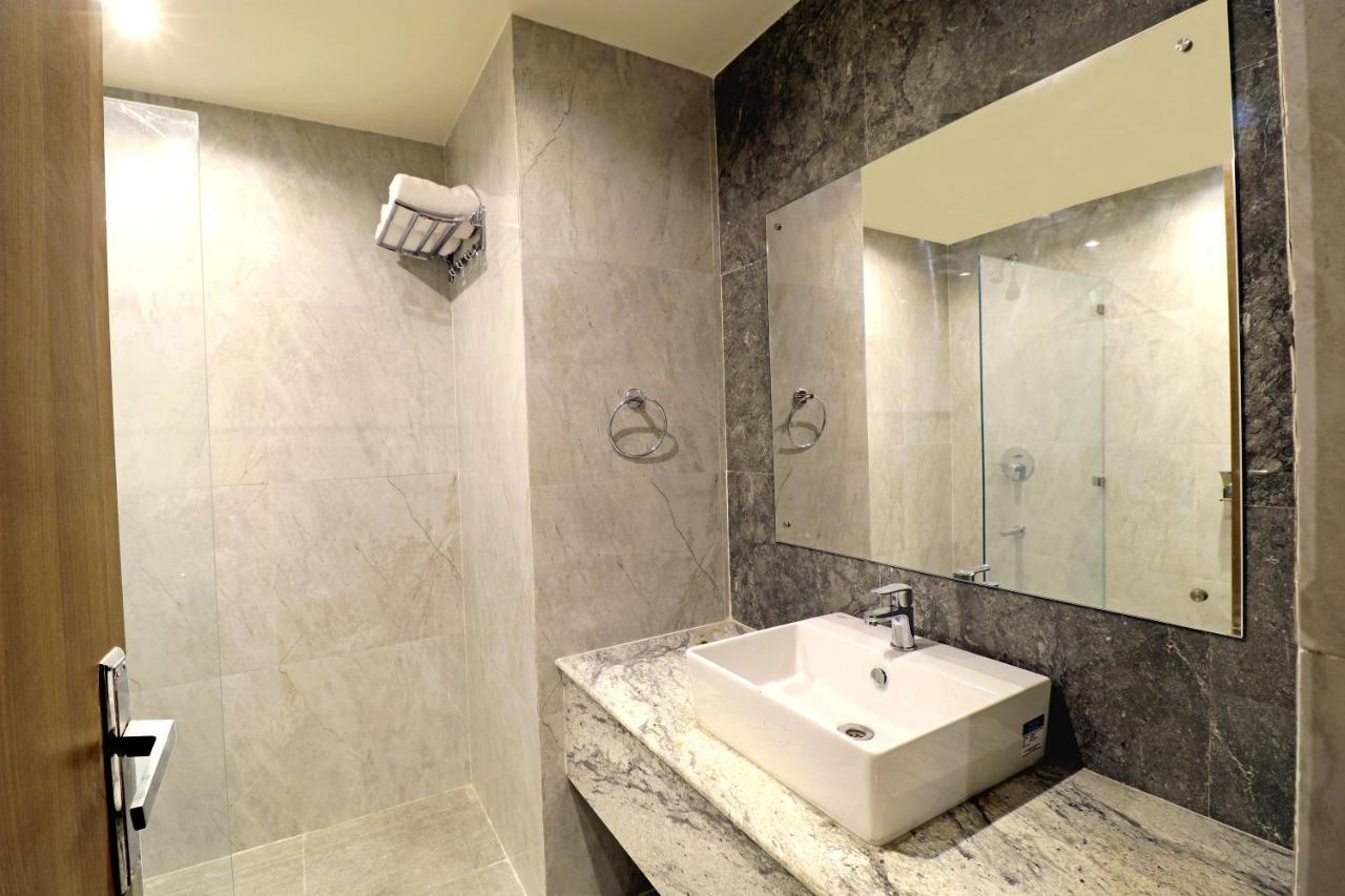 Starlit Suites Newtown Calcutta Buitenkant foto
