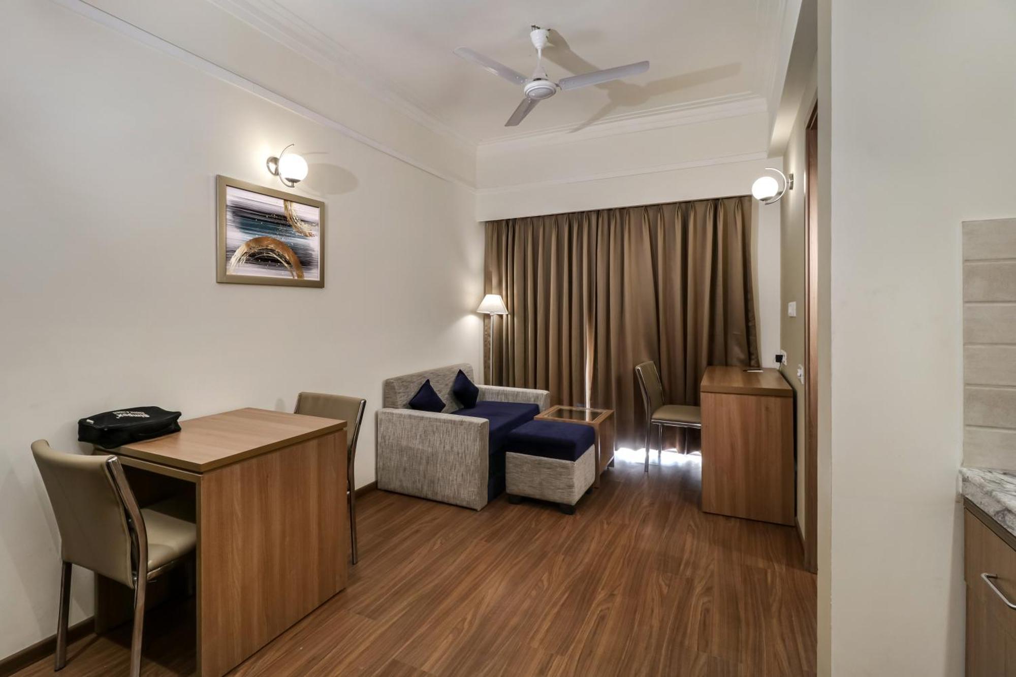 Starlit Suites Newtown Calcutta Buitenkant foto