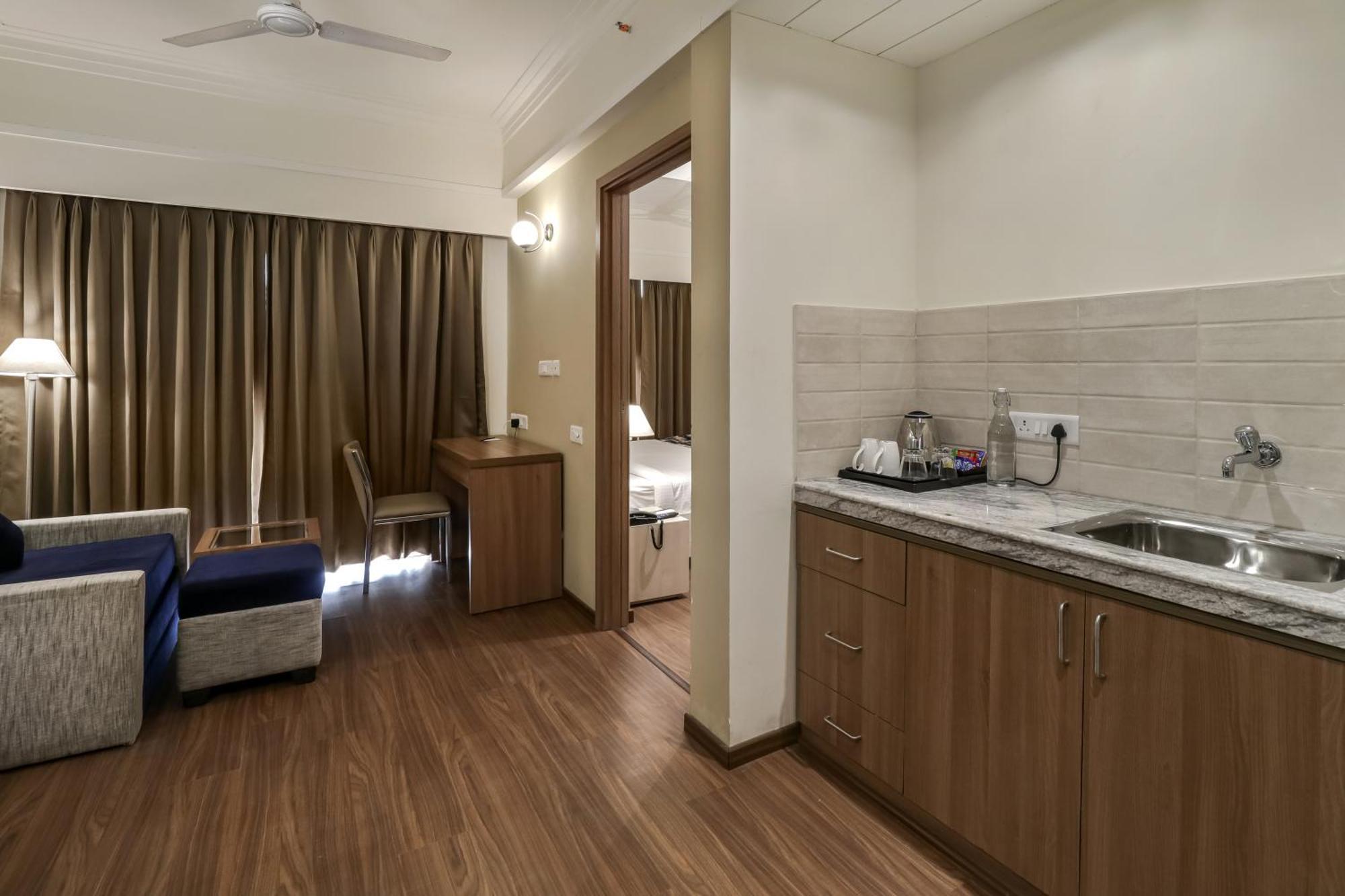 Starlit Suites Newtown Calcutta Buitenkant foto