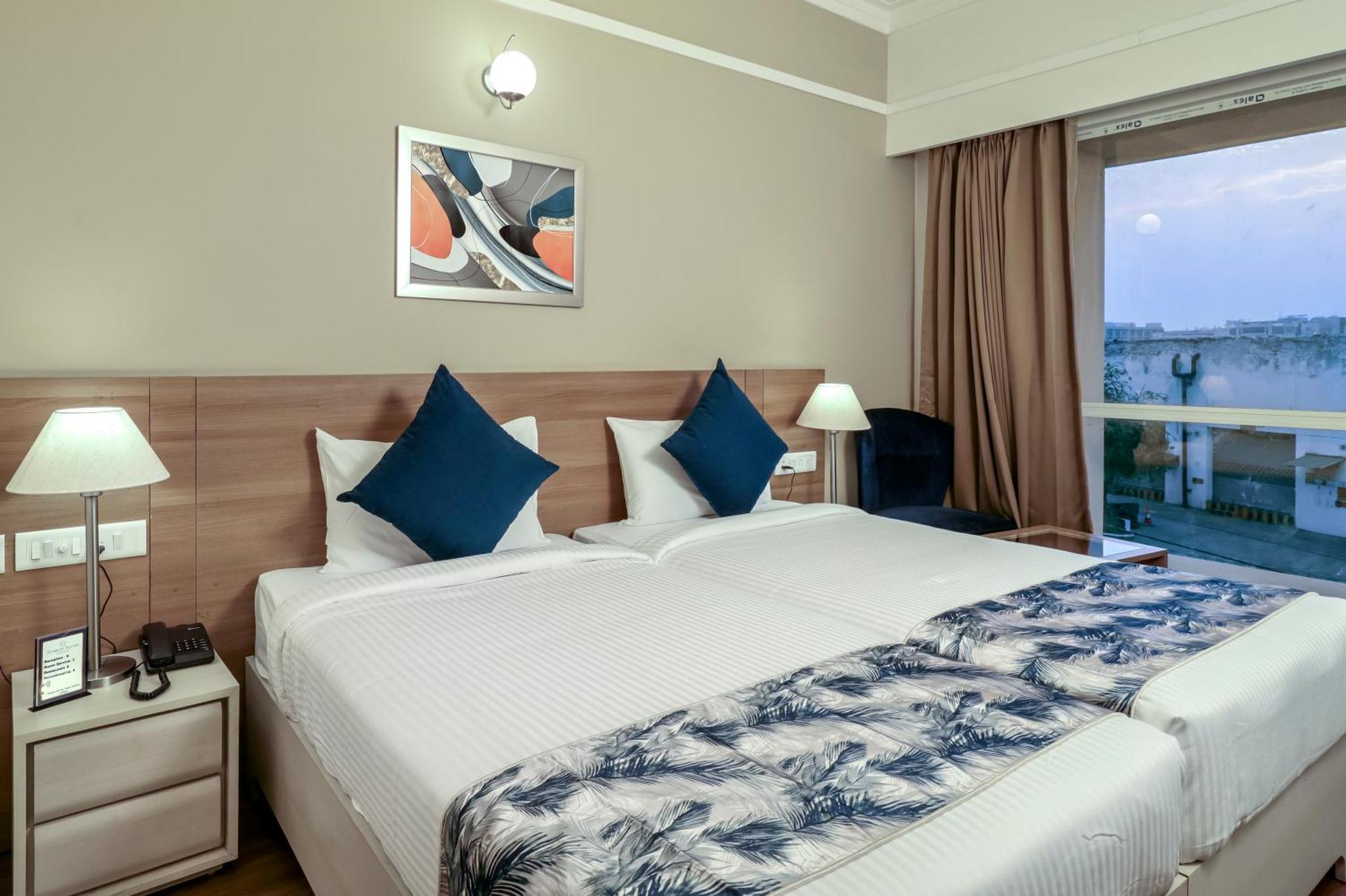Starlit Suites Newtown Calcutta Buitenkant foto